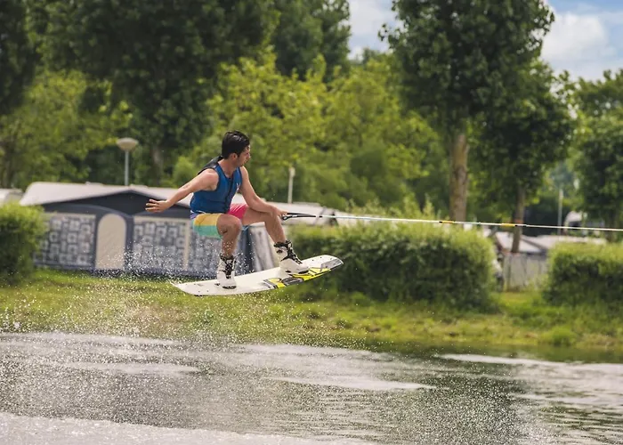 度假居 Tiny House By Dutch Waterfront Retreat *