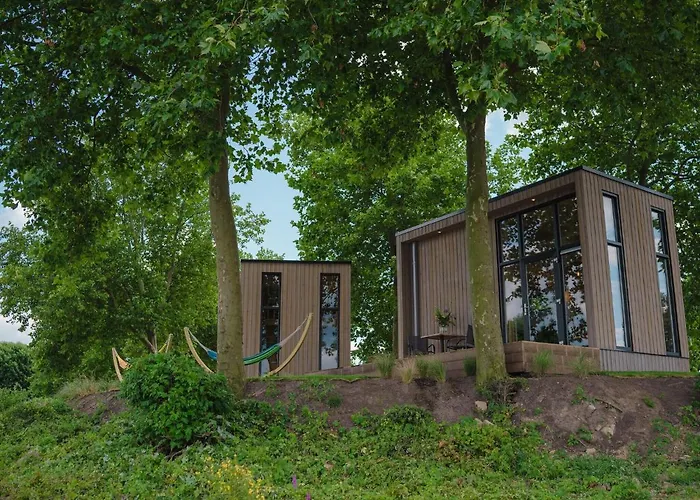 Vakantiehuis Tiny House By Dutch Waterfront Retreat Maurik