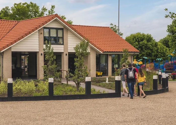 Tiny House By Dutch Waterfront Retreat Maurik